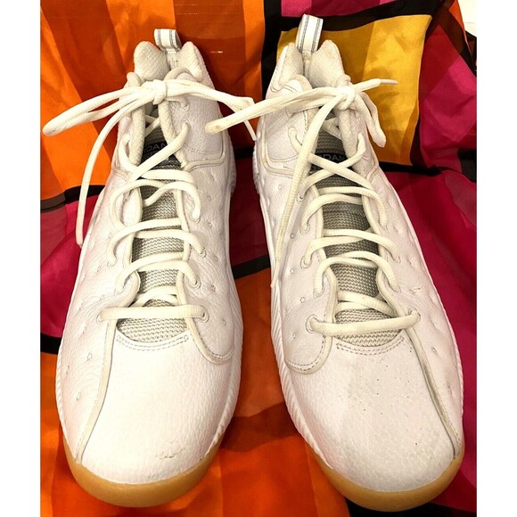 Nike Air Jordan‎ Jumpman Team 2 White 819175-104 Size 10 Gum Sole main image 4